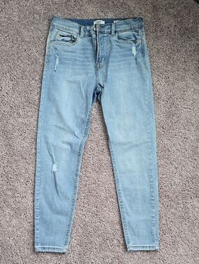 Kensie Light Wash High Rise Skinny Jeans Size 10/30